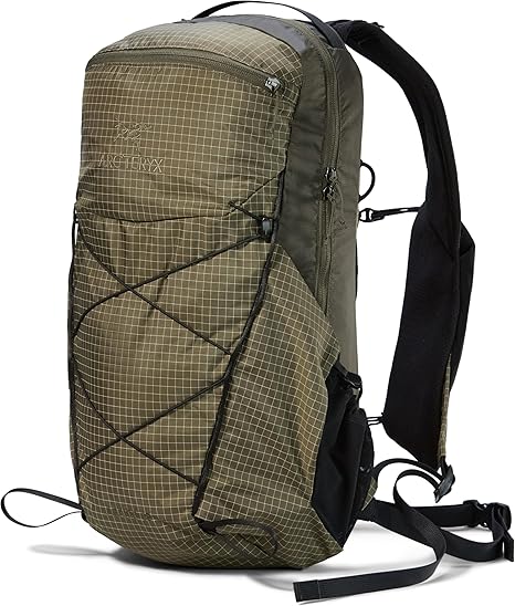 Amazon.co.jp: Arc'teryx X000009581 Aerios 18 Backpack, Black